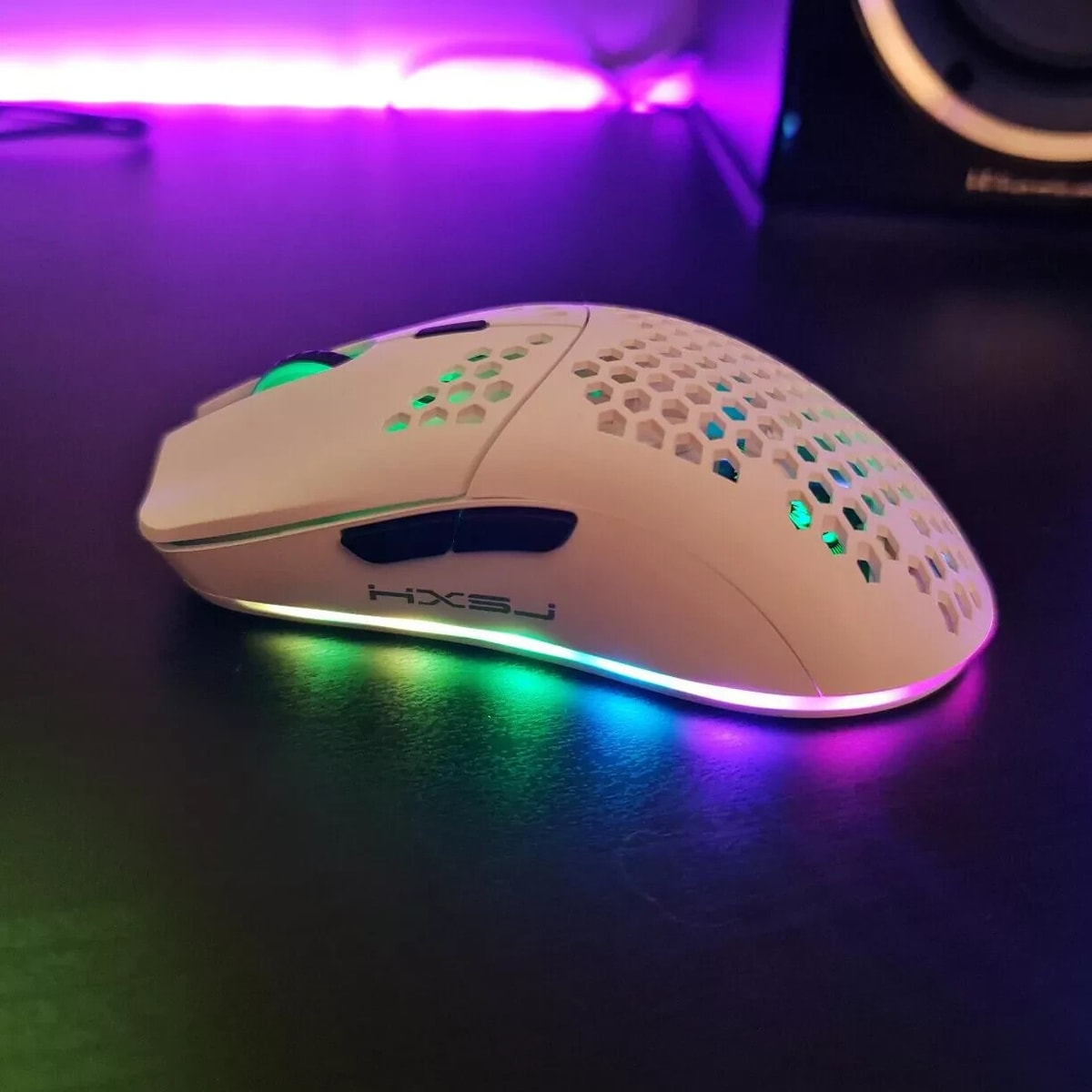 HXSJ T66 Wireless Gaming Mouse Lightweight Honeycomb RGB 600mAh for PC Xbox PS4