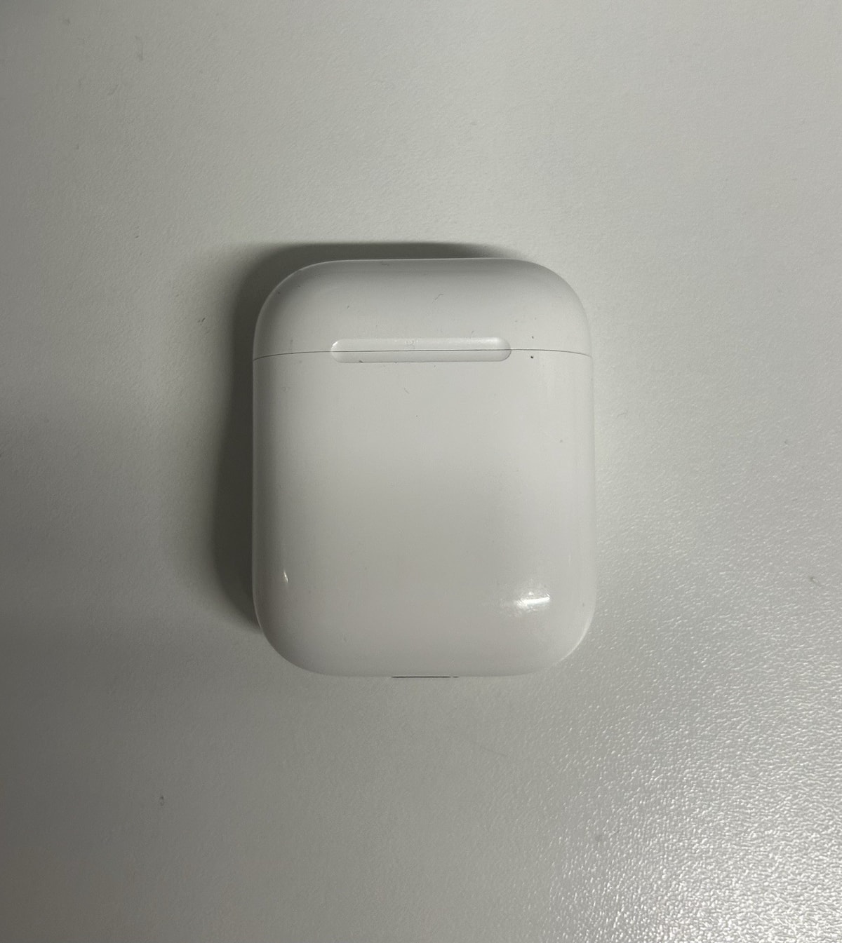 Apple Airpods 2nd generation genuine Charging Case **ONLY** (A2031)