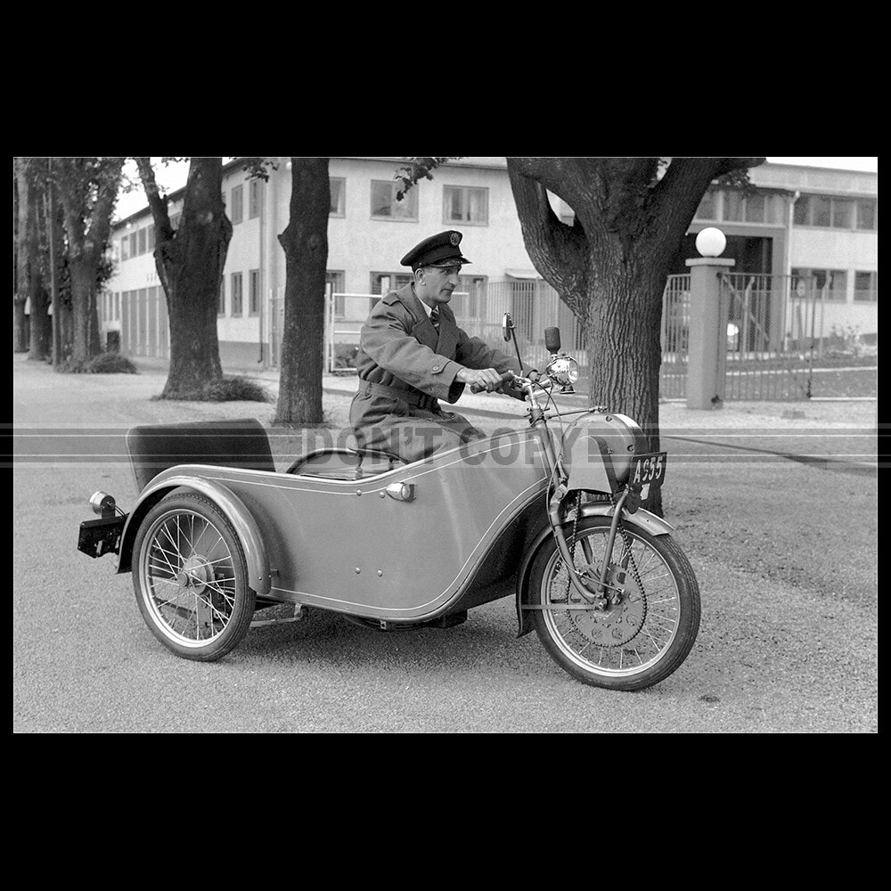 Photo M.000327 GM ELCYCLE TYPE ELC10 FL THREE-WHEELERS (EL-CYCLE) 1942
