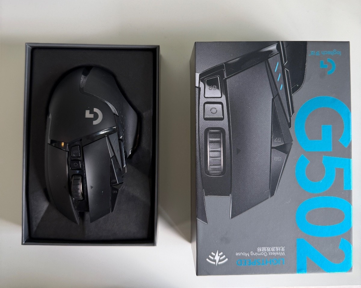 Logitech G502 Lightspeed Gaming Mouse - Black