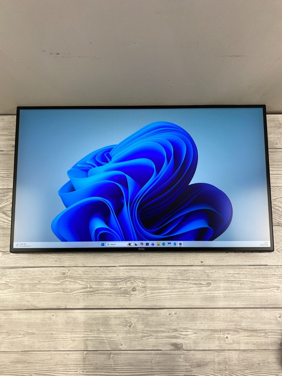 Dell U2520D - 25" 2560x1440 Monitor - HDMI, DisplayPort, USB-C