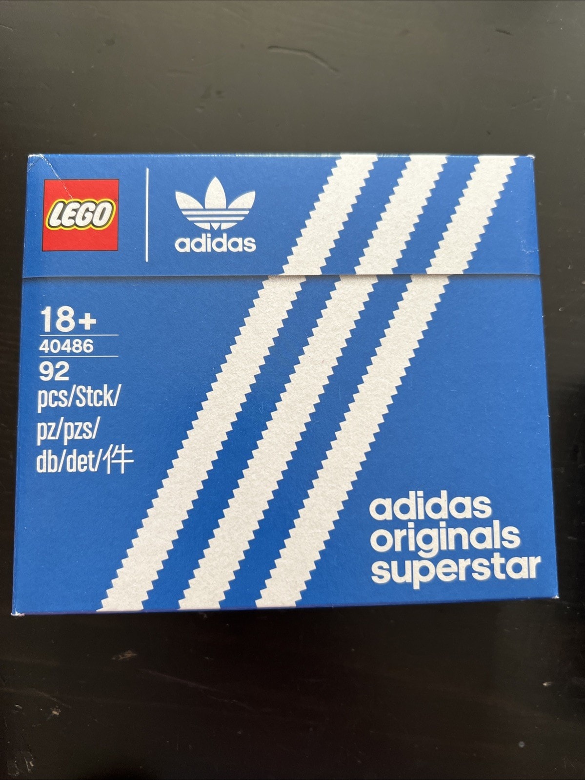 LEGO 40486 Mini adidas Originals Superstar -Damaged Boxes - New, Sealed, Retired