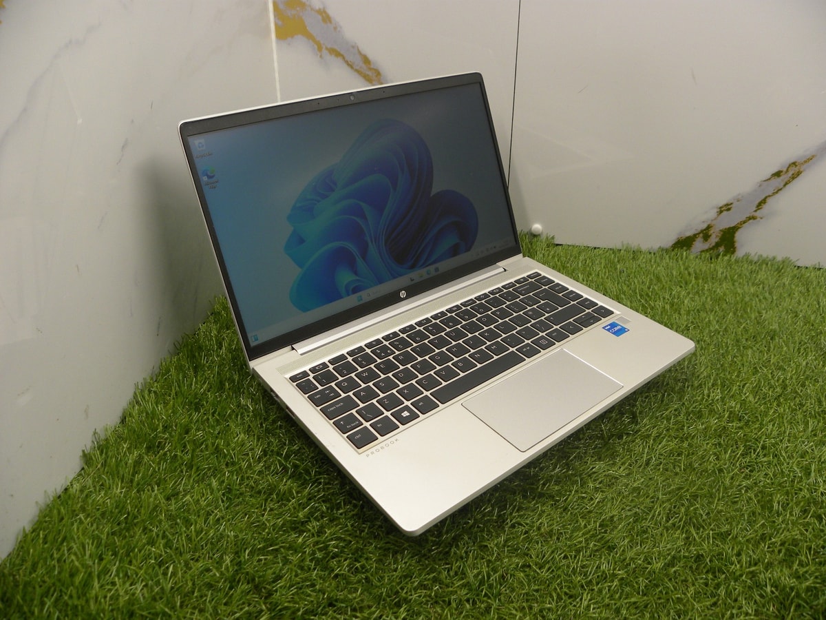 HP ProBook 440 G8 14 i5 1135G7 8GB RAM 256GB NVME WINDOWS 11 LAPTOP FAST