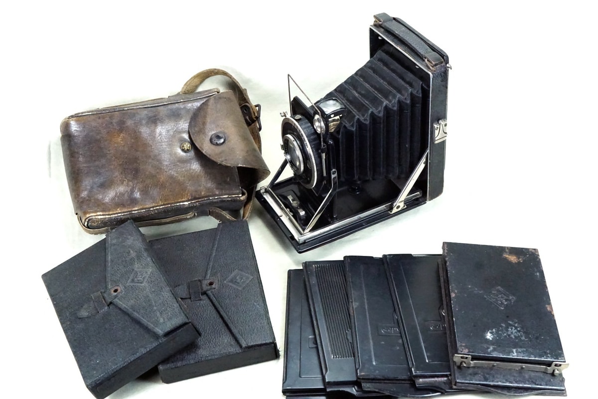 Kamera Werkstatten Dresden" Camera w/ Compur Shutter 10.5cm Schneider-Kreuznach