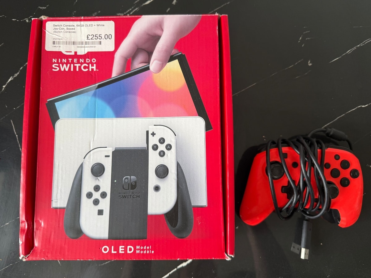 Nintendo Switch OLED Console Boxed - 64GB - White