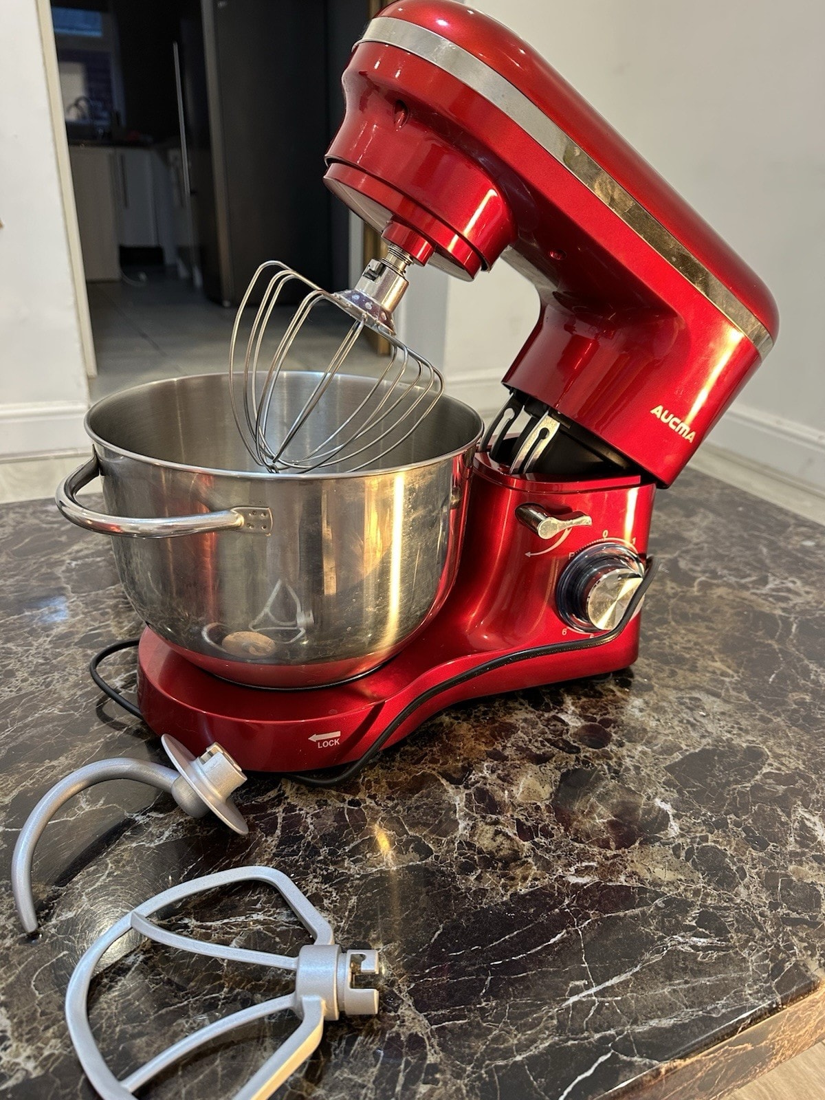 Aucma 6.2L Electric Stand Mixer for Baking and Kitchen Mixing New In Box