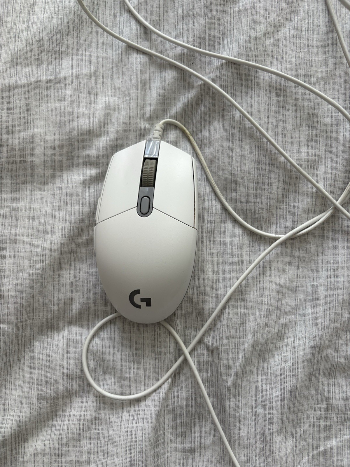 Logitech G G203 LIGHTSYNC Wired USB Gaming Mouse 8000 DPI Optical White