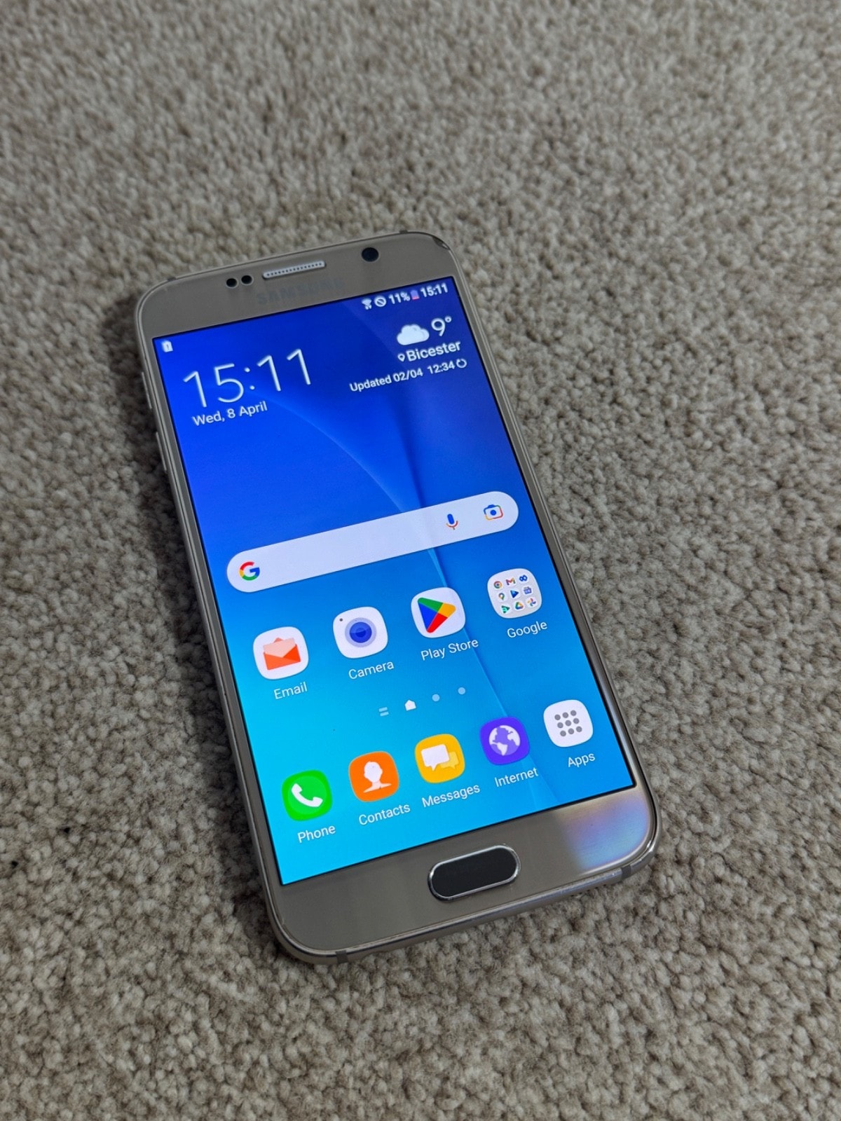 Samsung Galaxy S6 SM-G920F - 32GB - Gold (Vodacom) Smartphone - Chipped LCD