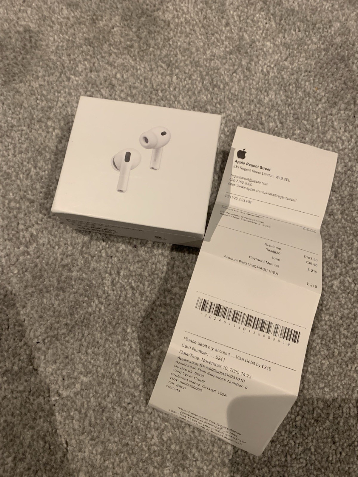 Apple AirPods Pro 3rd Generation. Brand New Sealed With Reciept