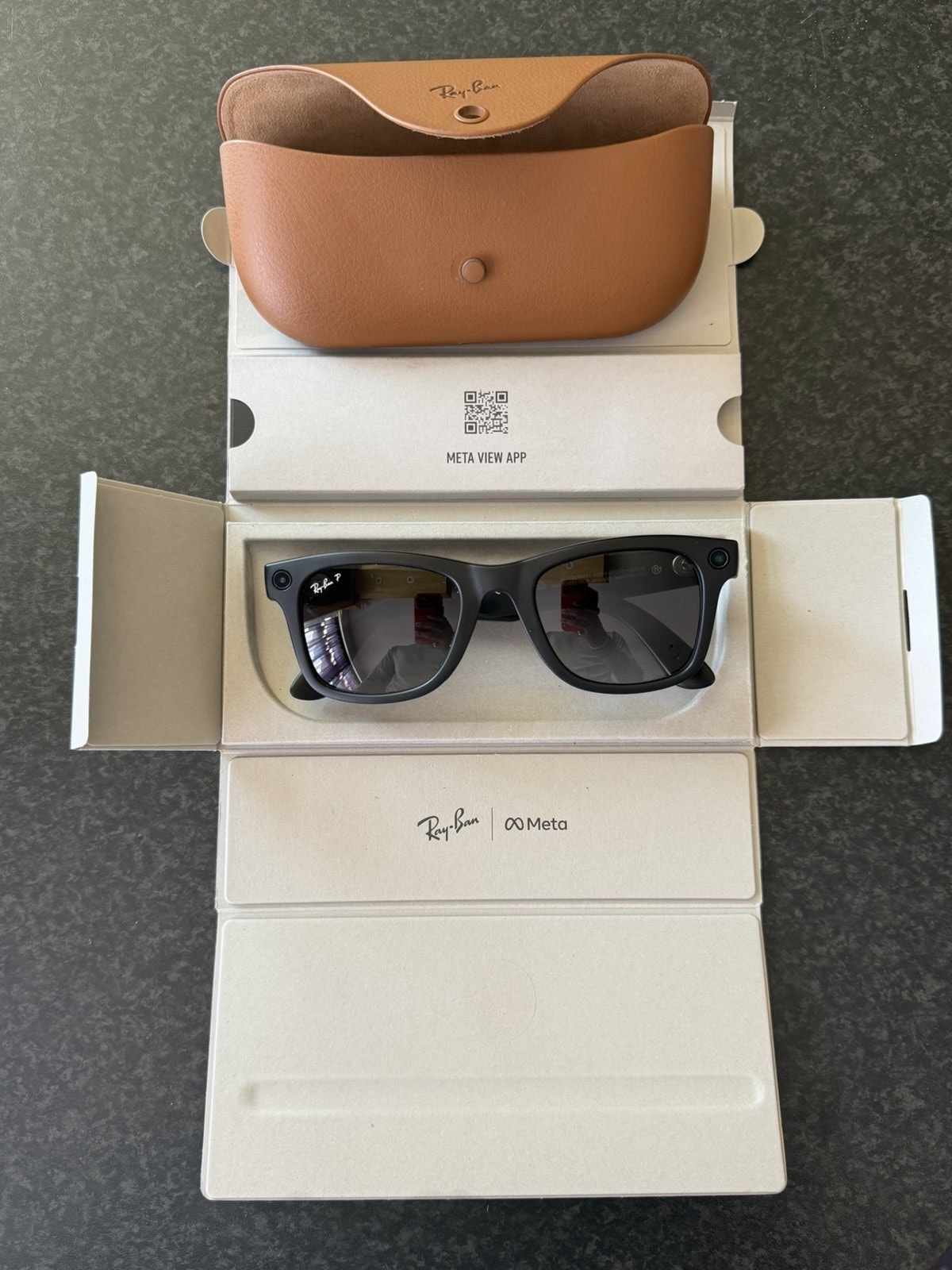 RayBan Meta Wayfarer (Gen 1) Matte Black Gradient Graphite Polarised Large