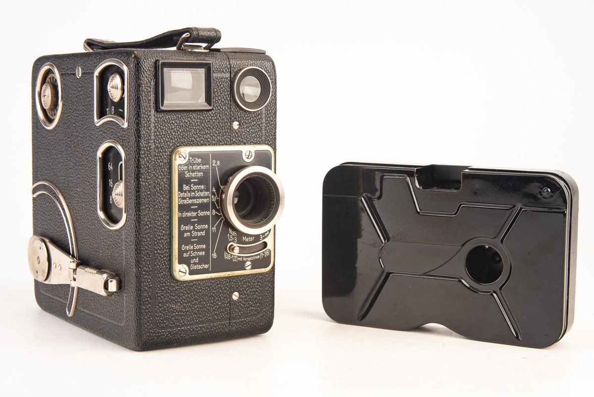 Siemens B 16mm Film Magazine Cine Camera Kino Kamera with 2cm f/2.8 lens V23