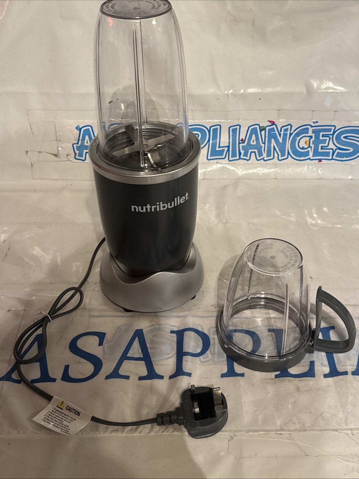 Nutribullet Magic Bullet 600W Blender w/ Accessories – Great Condition (U2)