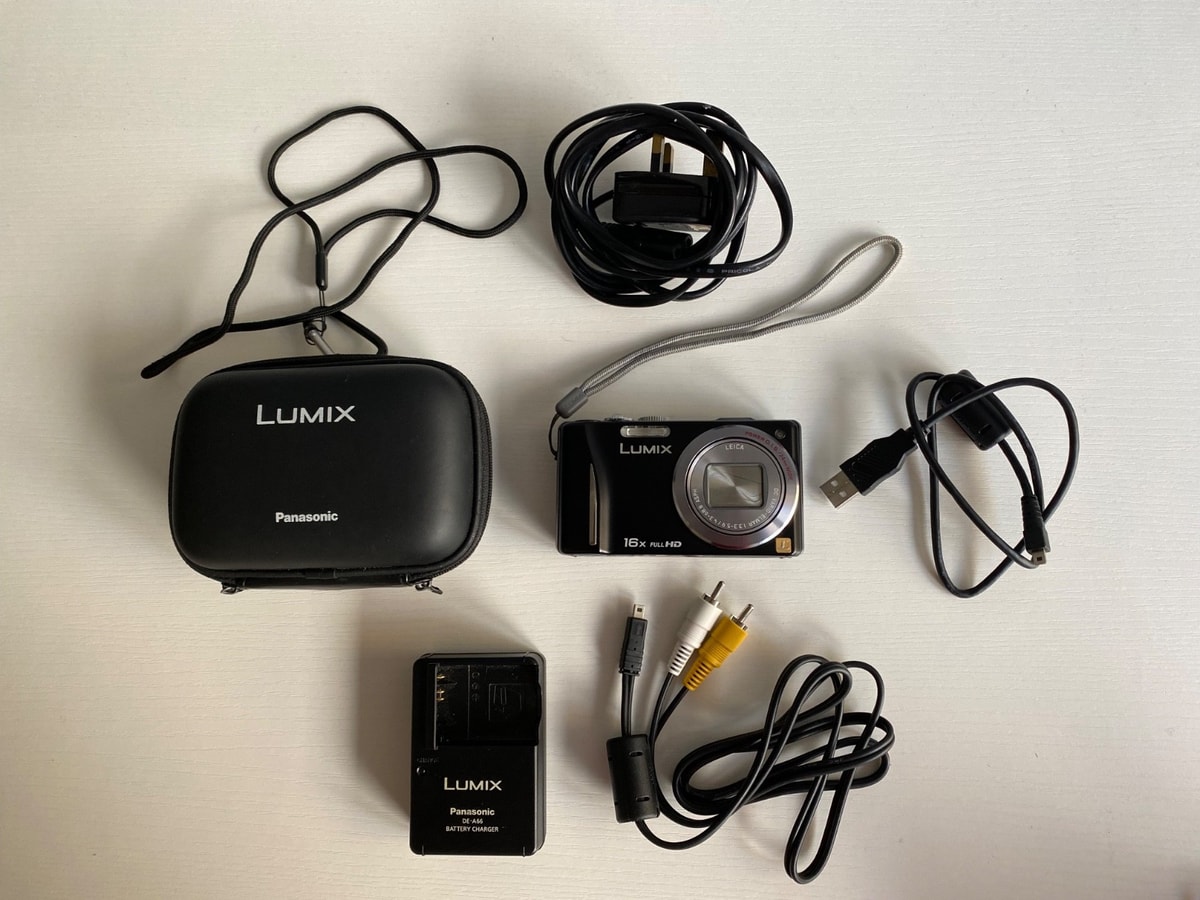 Panasonic LUMIX DMC-TZ20 14.1MP Digital Camera - Black