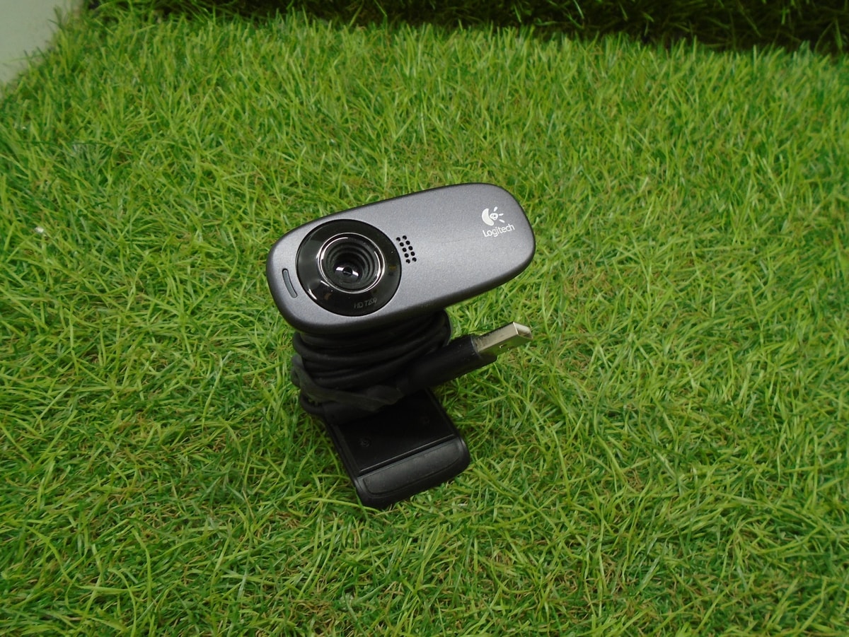 Logitech HD 720p Webcam Camera PC Laptop USB ZOOM, CHAT ONLINE EXTERNAL #5C