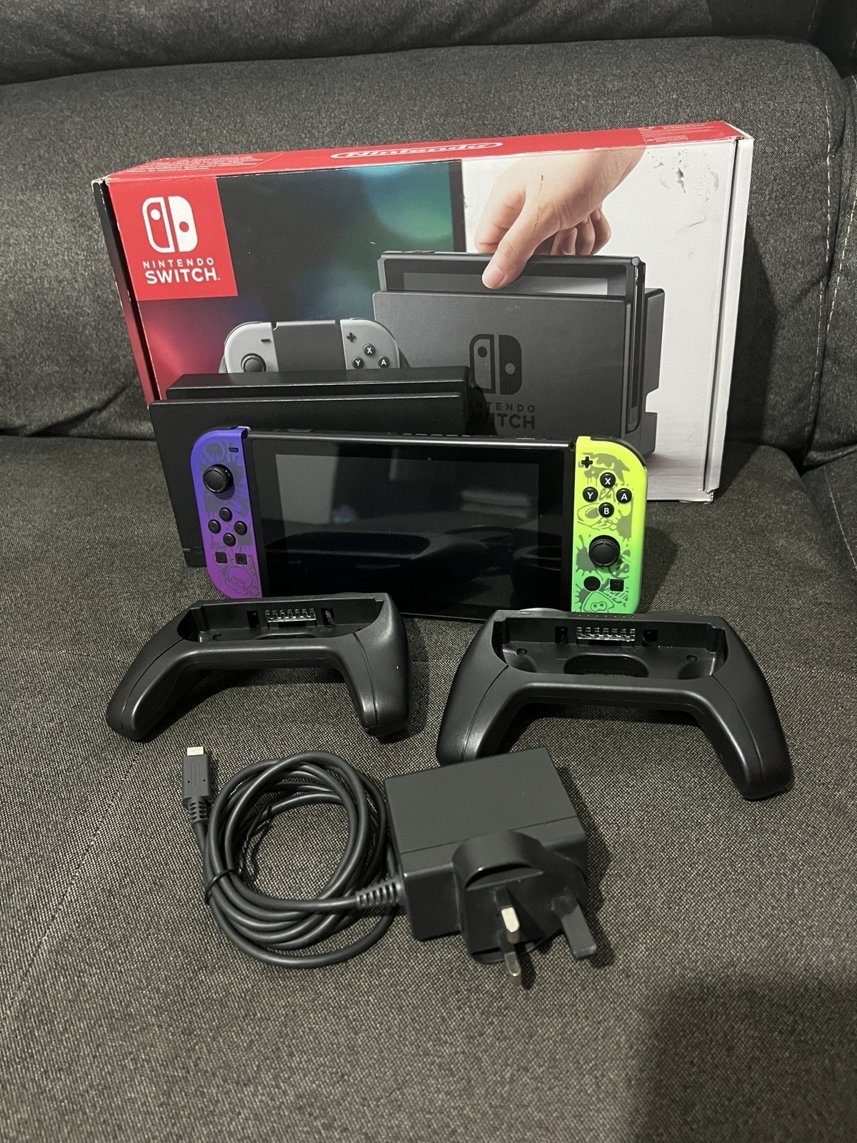 Nintendo Switch Switch 32 GB Console With Accessories And Box