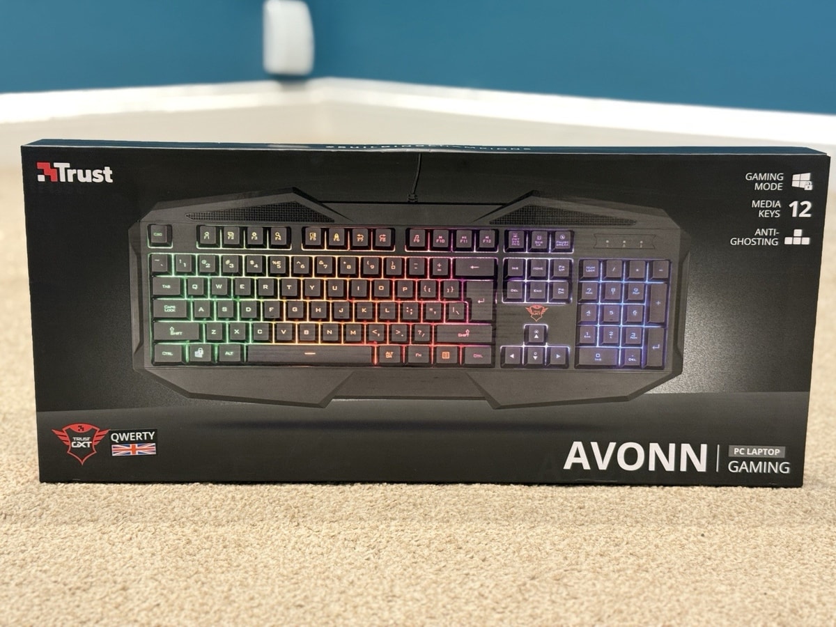 Gaming RGB GXT 830-RW Avonn Keyboard, QWERTY UK Layout, 12 Black