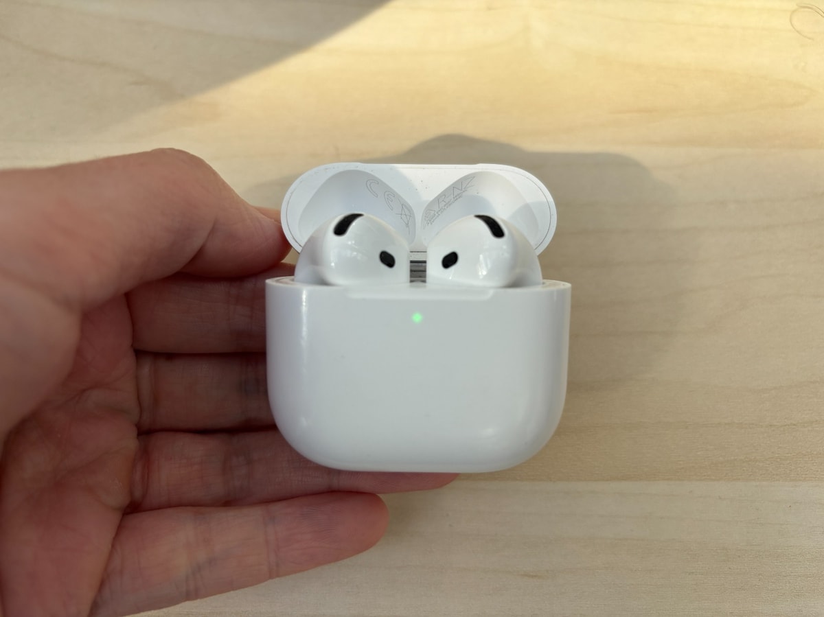 Apple AirPods (4th generation) with Active Noise Cancellation & USB-C Charging