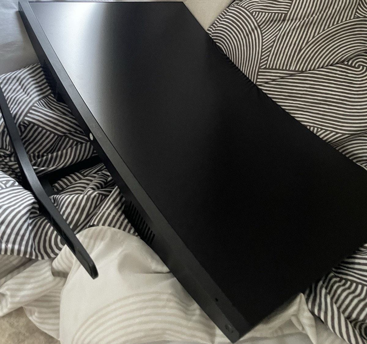 CRUA 27in Curved Gaming Monitor 165Hz VA LED 1080p 2ms HDMI DP