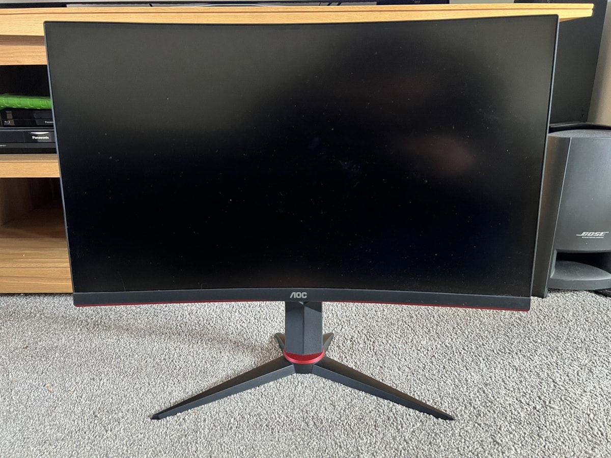 AOC C27G2ZU 27" VA LCD Curved Gaming Monitor - Black/Red