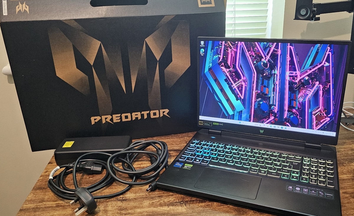 Acer Predator Helios Neo 16 i7 13560HX RTX 4070 16GB 1TB SSD - Gaming Laptop