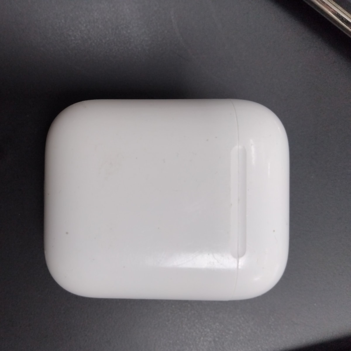 Apple AirPods 1st Generation White Unopened Brand New With Charging Case