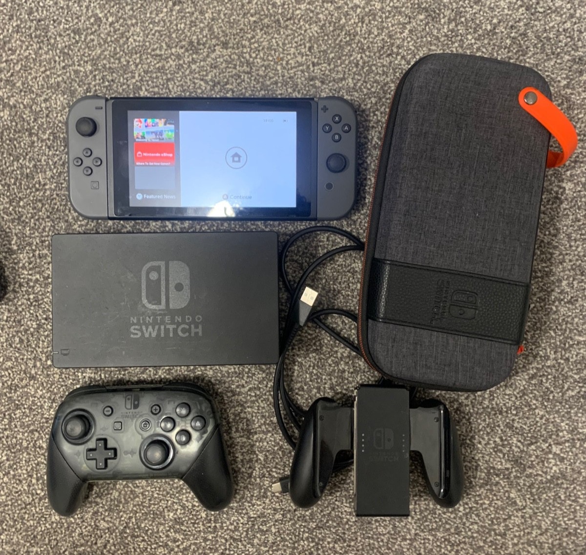 Nintendo Switch Console W/ Pro Controller, Joycons, Dock, Grip & Case