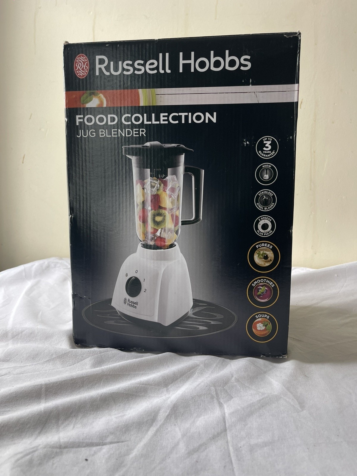 Russell Hobbs Plastic Jug Blender 1.5L 400W 2-Speed Pulse Function White