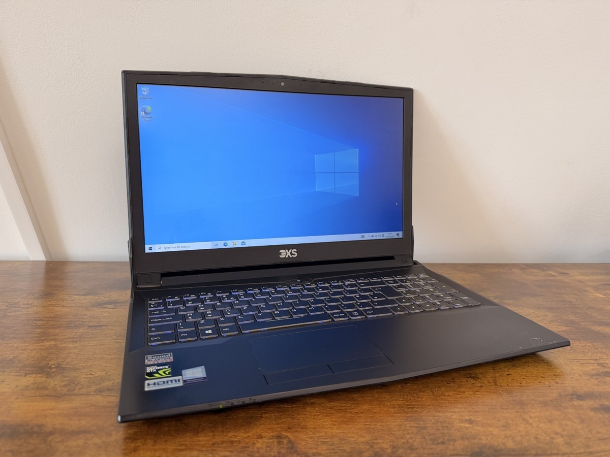 Clevo Gaming Laptop EXS H850HP i7 16gb RAM 1TB+256GB GTX1060 REf P37