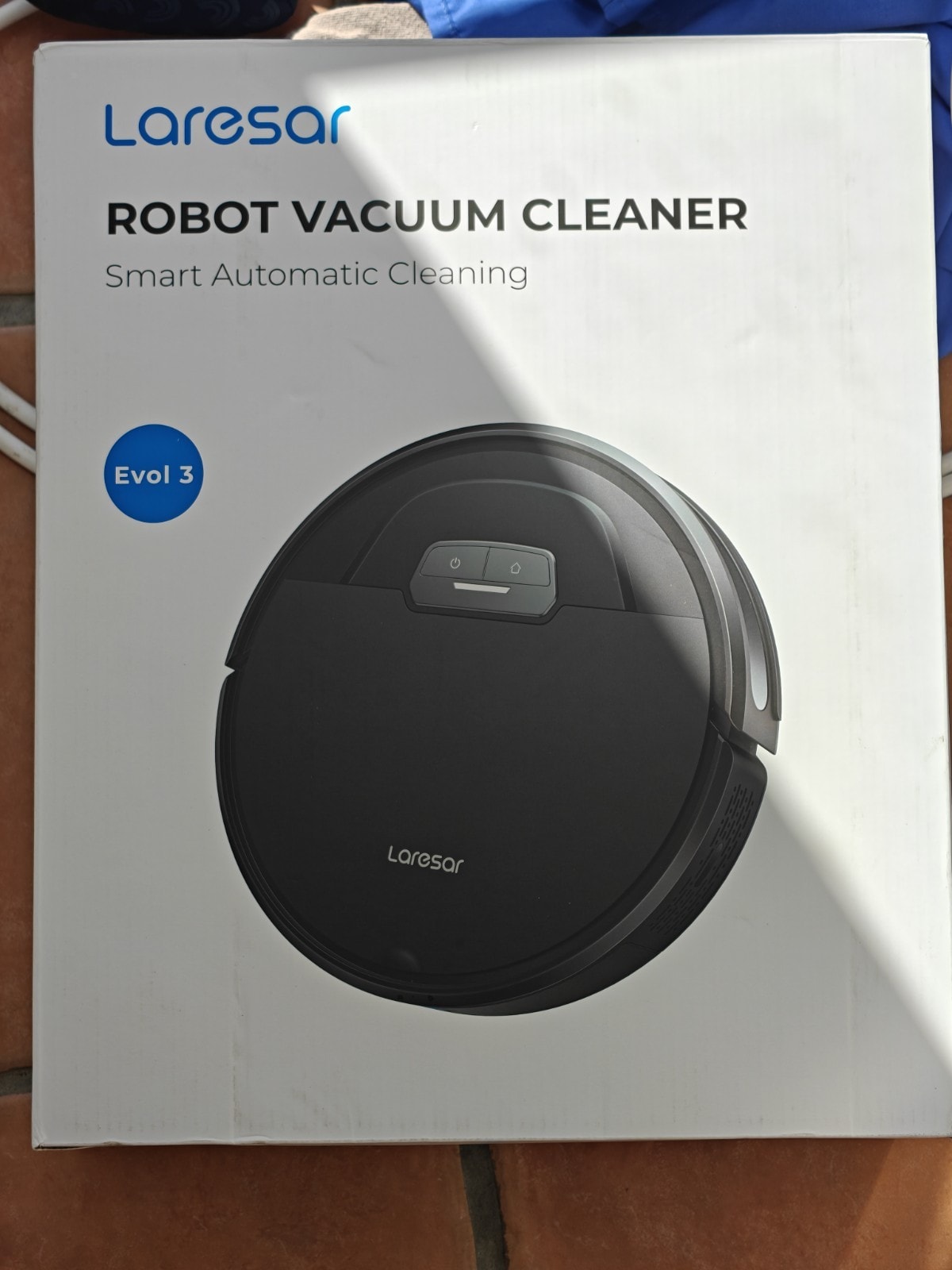 Laresar Robot Vacuum Cleaner Evol 3 Brand New Boxed Smart Automatic Cleaning