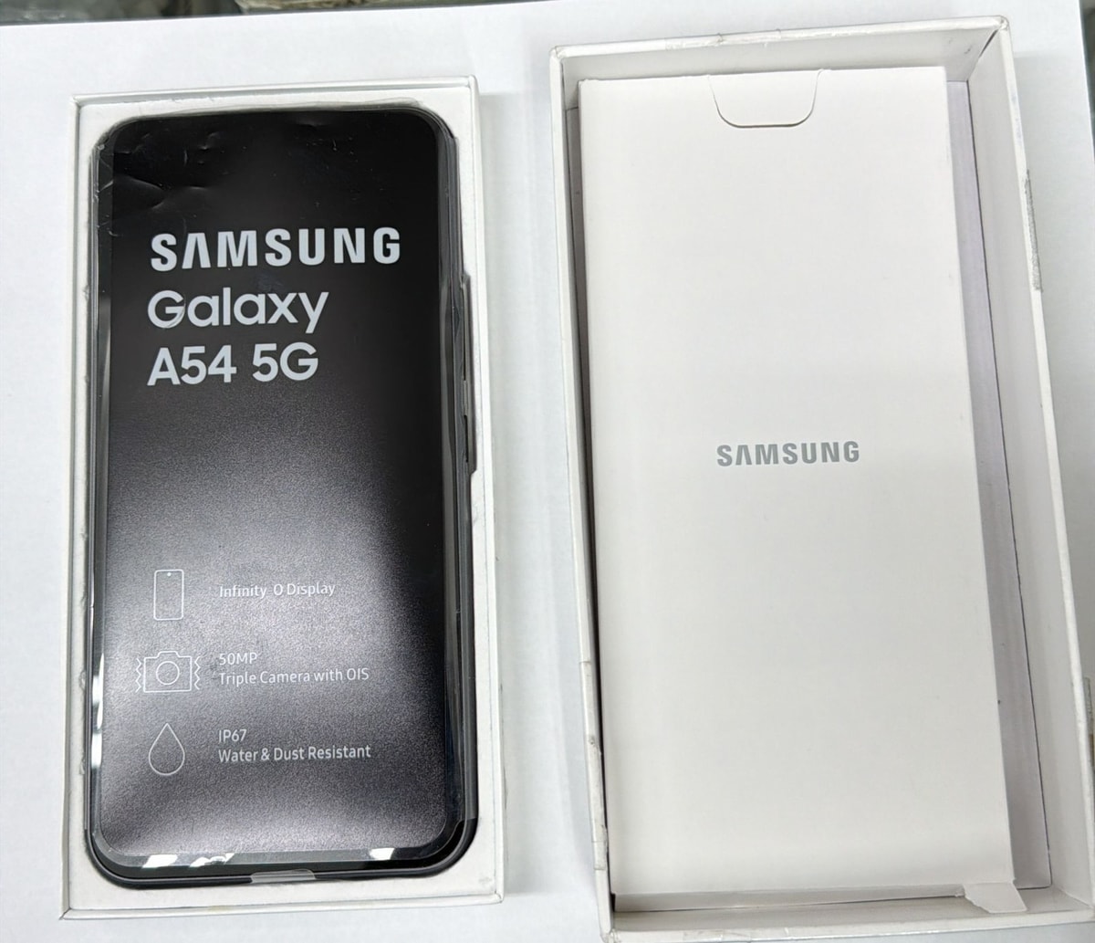 Samsung Galaxy A54 6GB 5G 128 GB Smart phone Unlocked-GRAPHITE - PRISTINE-Black