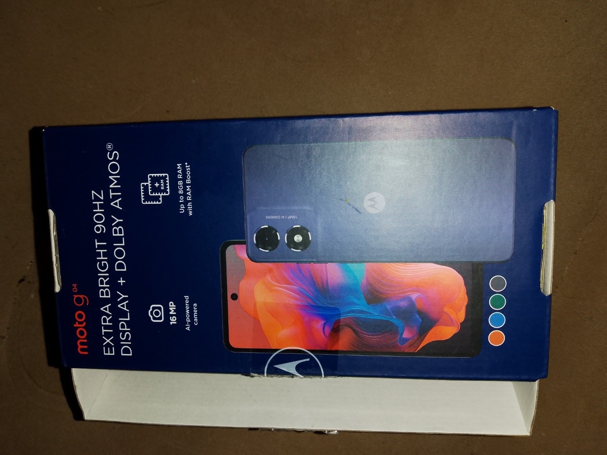 Motorola Moto G04 4GB 64GB - Unlocked Android Smartphone - Satin Blue