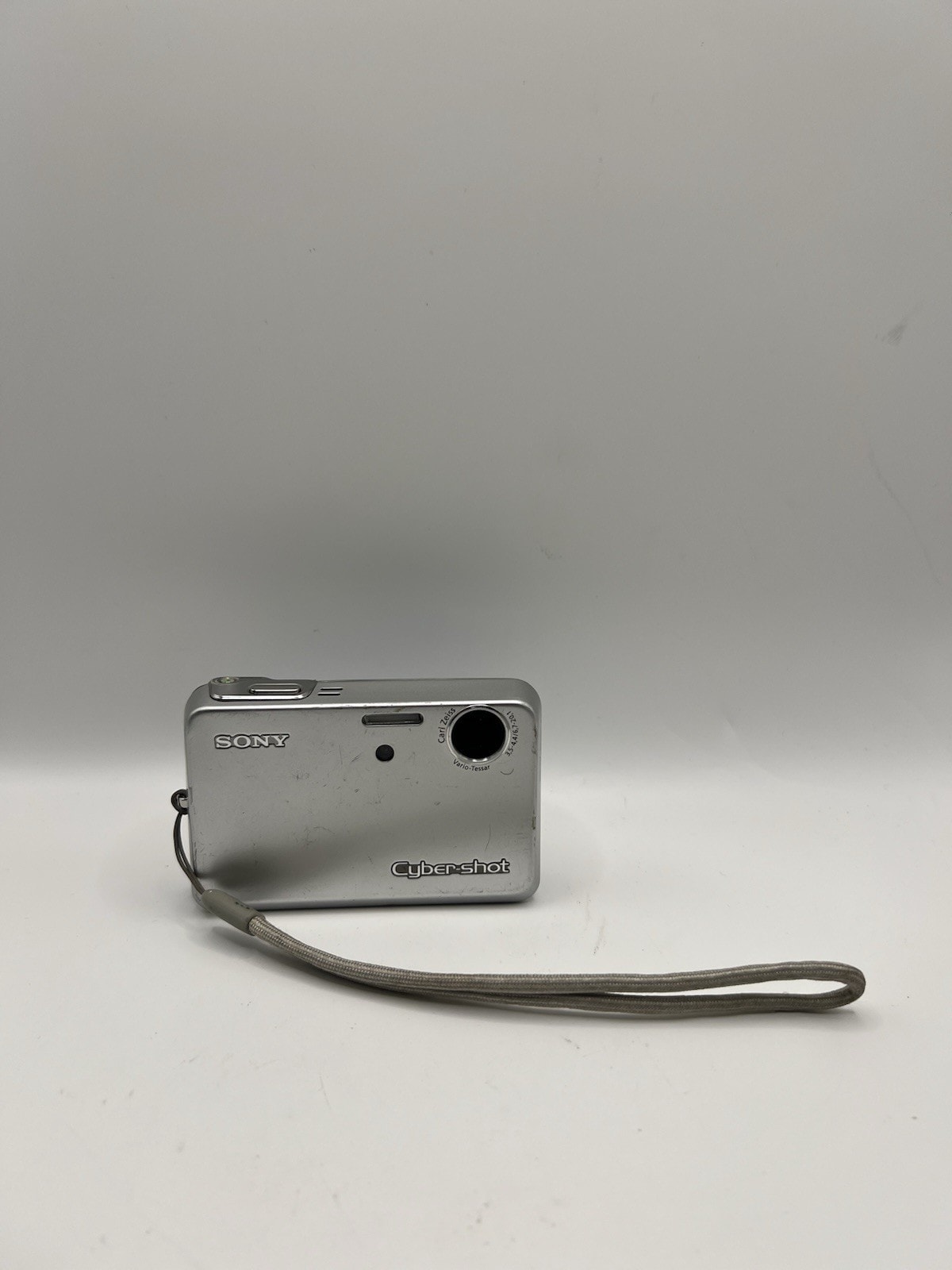 Sony Cyber-shot DSC-T3 5.1MP Digital Camera Silver Tested With BATTREY