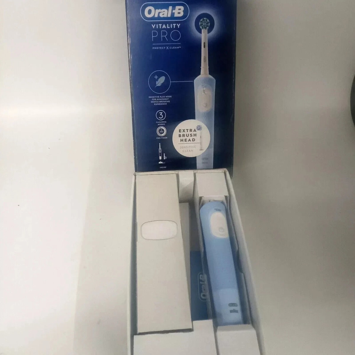 Oral-B Vitality Pro Electric Rechargeable Toothbrush with,Blue