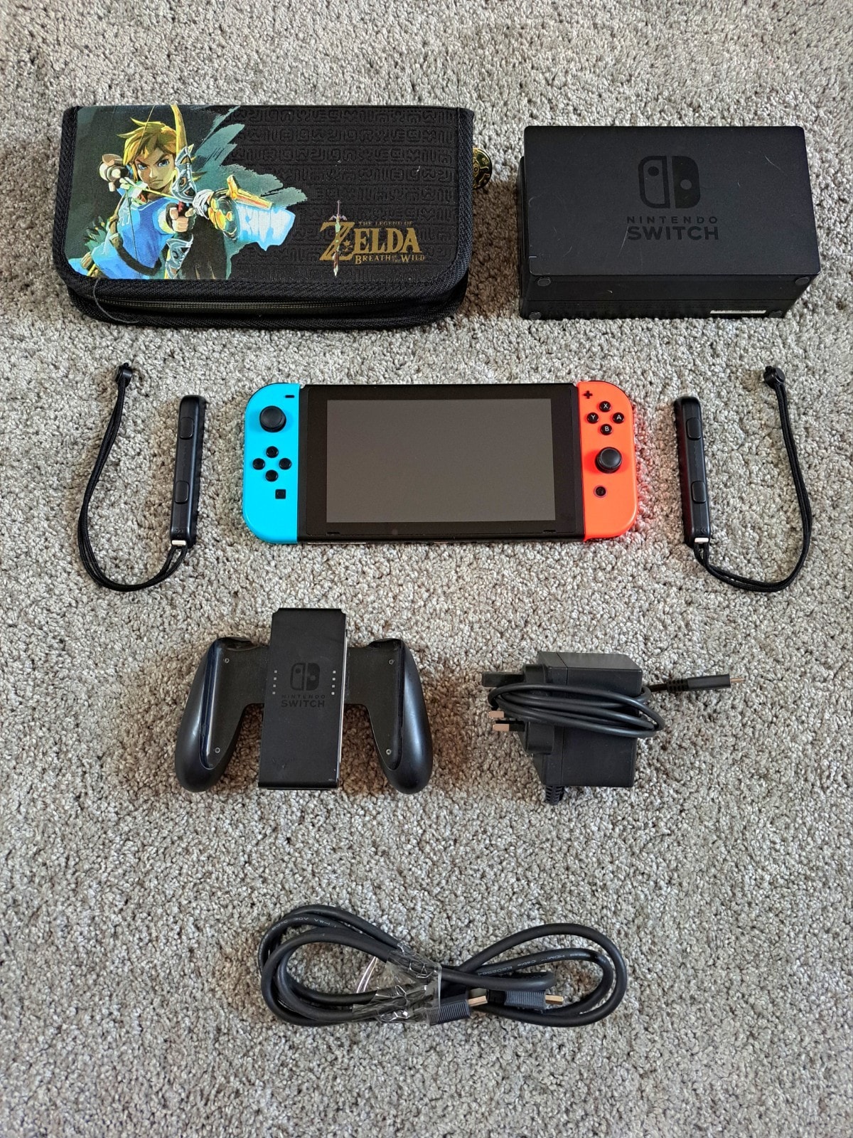 Nintendo Switch 32GB Console With Accessories - Neon Blue / Neon Red