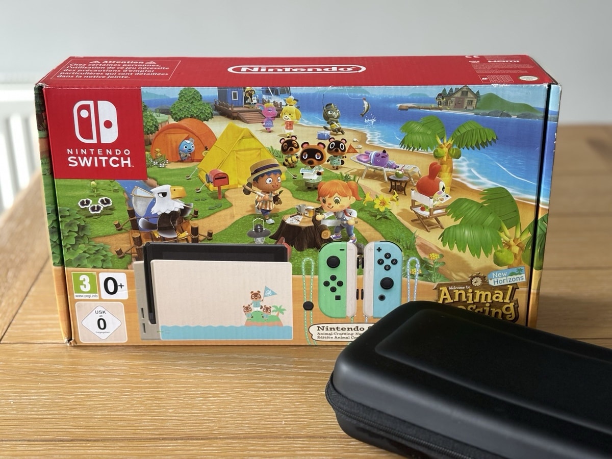 Nintendo Switch Animal Crossing Edition in Box with Case