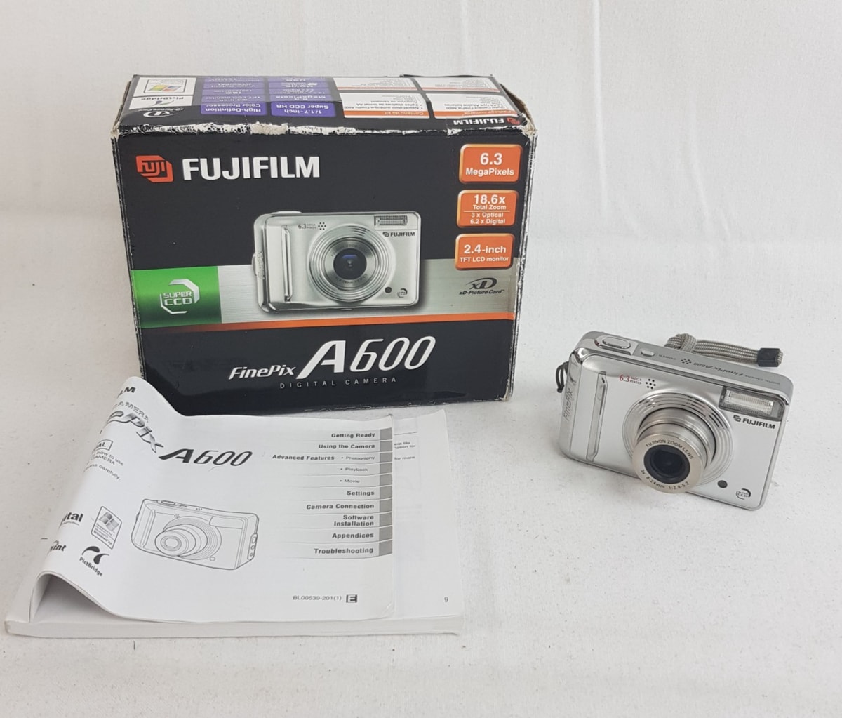 Fujifilm Finepix A600 Digital Camera 6.3MP 3x Optical Zoom