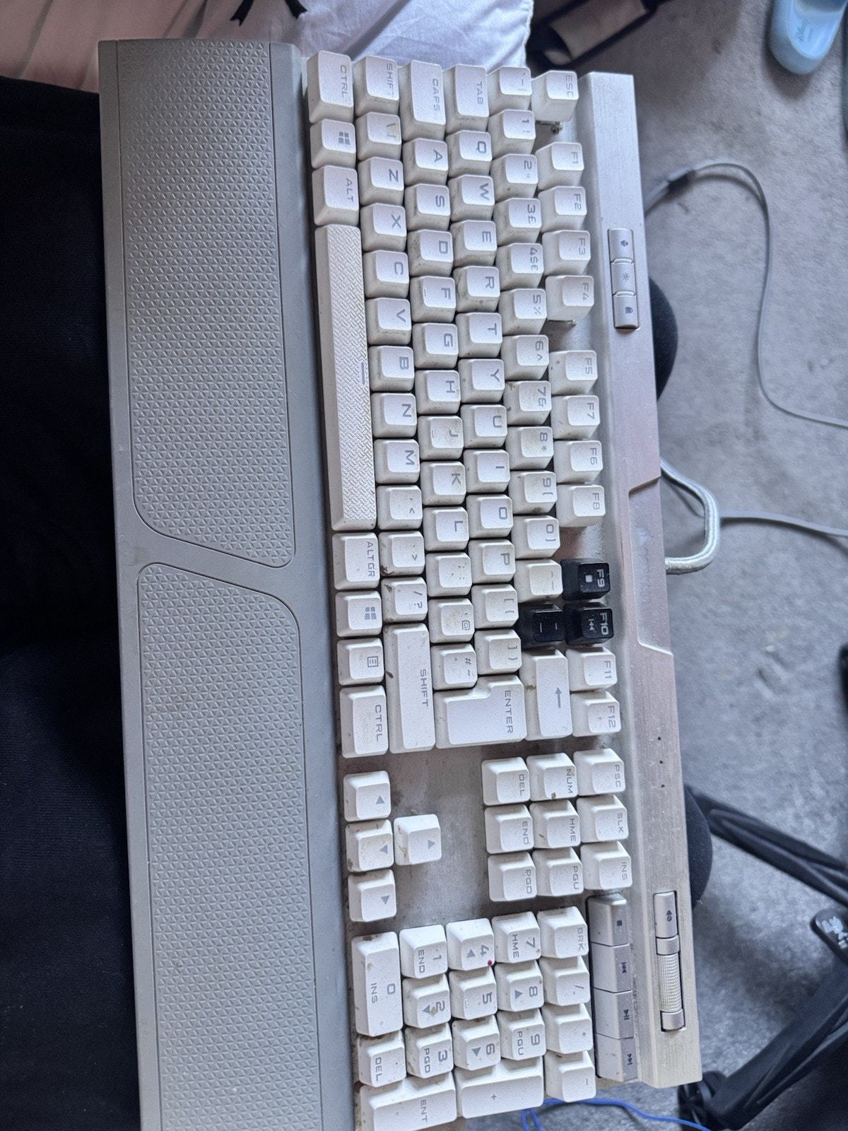 Corsair K70 RGB MK.2 Mechanical Gaming Keyboard