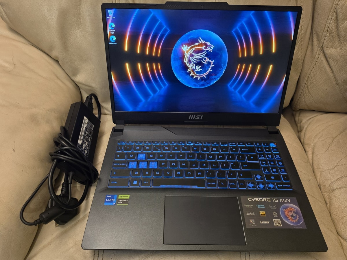MSI Cyborg 15 A12VF - RTX 4060 Core i7-12650H 16GB RAM 512GB SSD Gaming Laptop