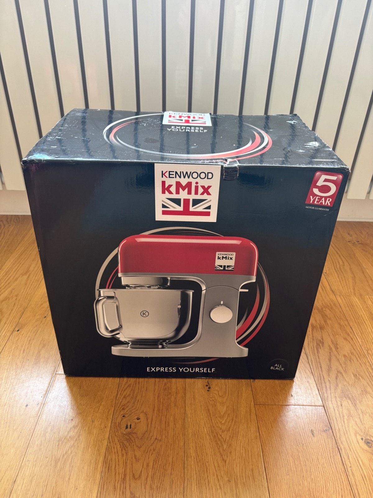 Kenwood KMX Stand Mixer kMix Powerful Kitchen Machine 5L 1000W Sleek Black