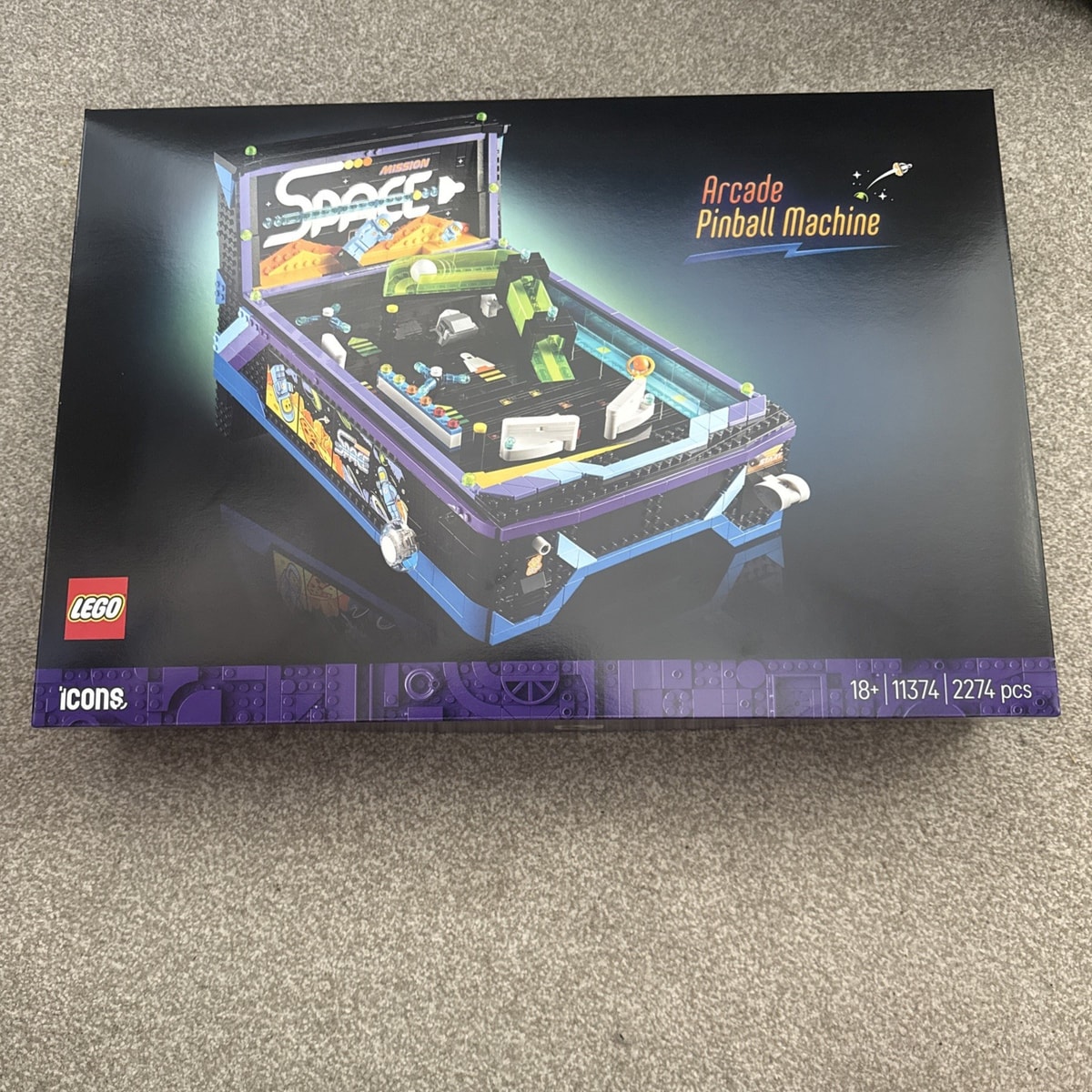 LEGO ICONS 11374 Arcade Pinball Machine. Brand New & Sealed