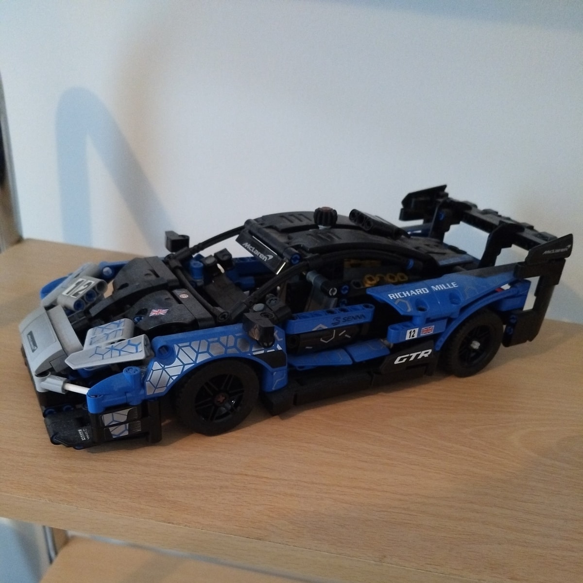 LEGO TECHNIC: McLaren Senna GTR 42123