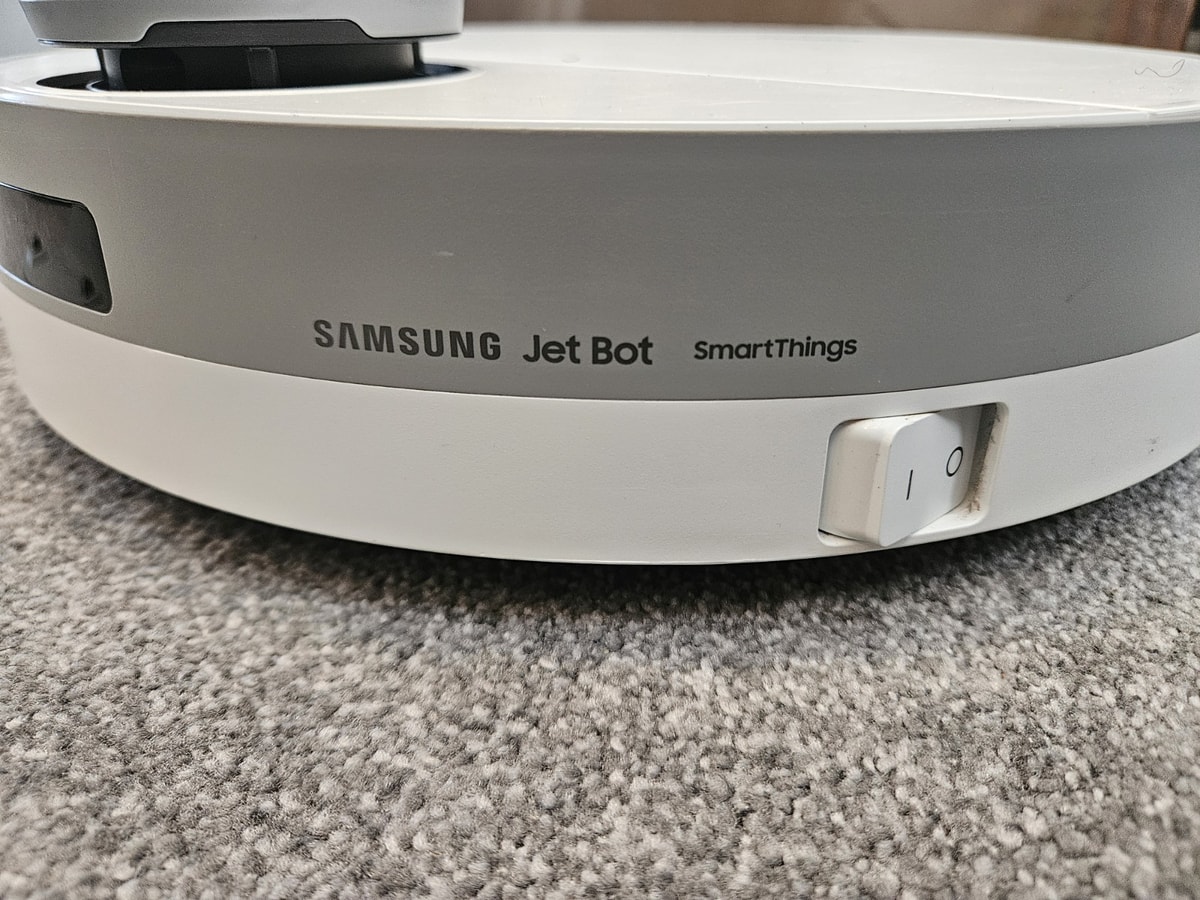 Samsung Jet Bot Robot Vacuum Cleaner