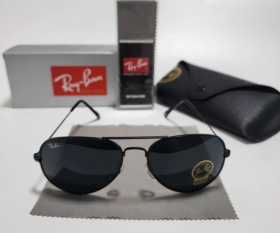 New Ray-Ban RB3025 Aviator Sunglasses Black Frame Grey Lenses UK STOCK
