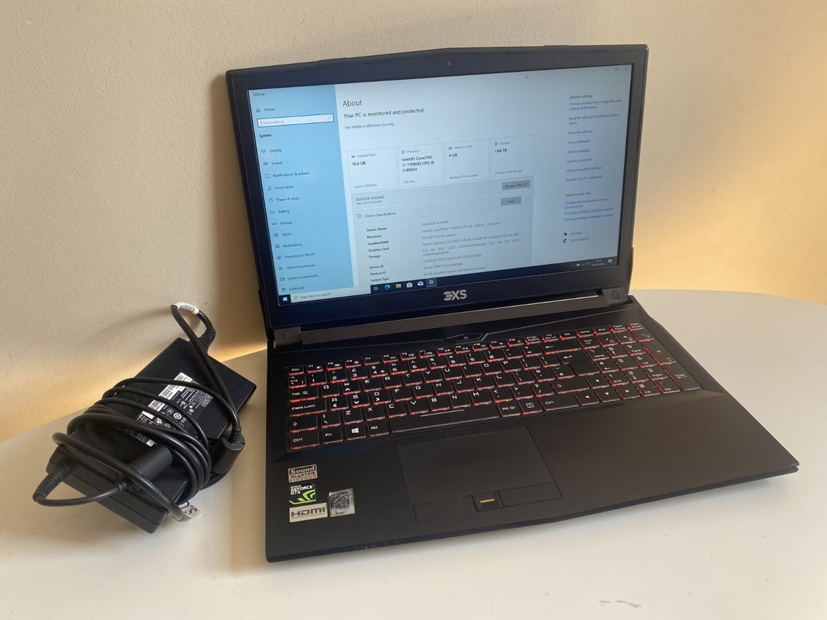 3XS N850HK Gaming Laptop 15.6" FHD i7-7700HQ 16GB RAM 1TB SSD 1TB HD Win10 P...