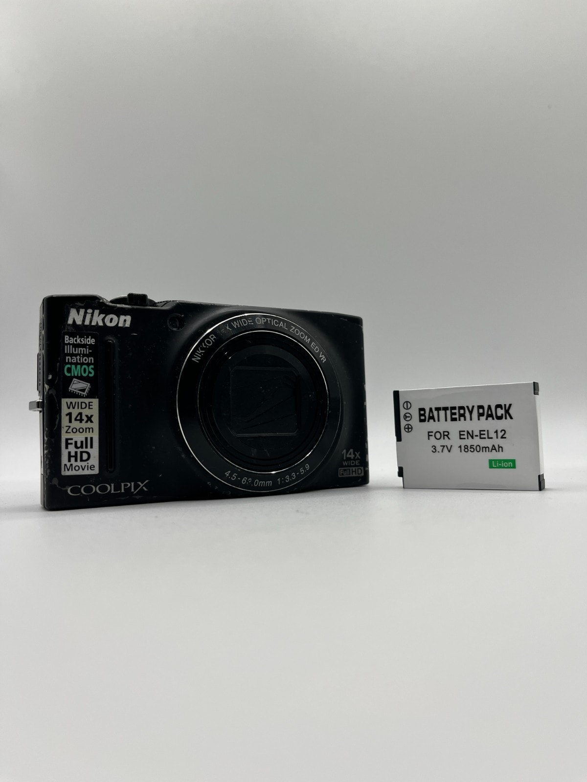 Nikon COOLPIX S8200 16.1MP 14x Optical Zoom Digital Camera Black + Battery