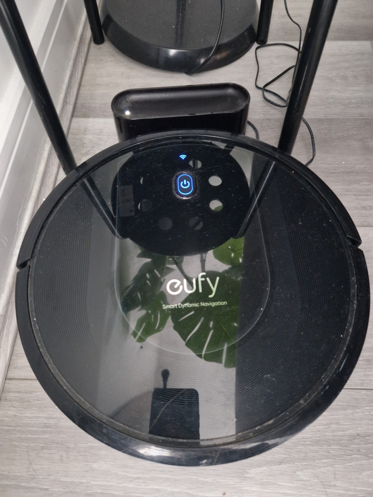 Eufy Robovac G10 Hybrid Robotic Vacuum Cleaner Smart Dynamic Navigation Black