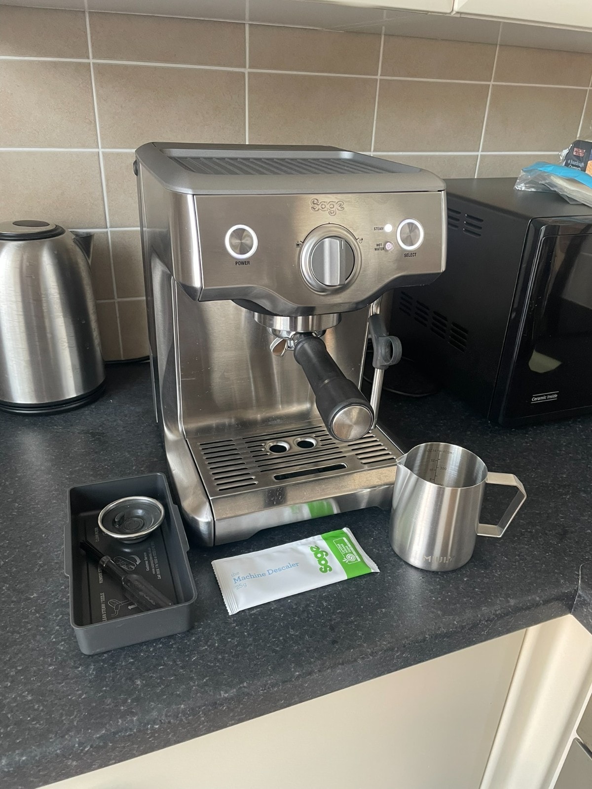 Sage Duo Temp Pro Coffee Machine - Good Working Condition