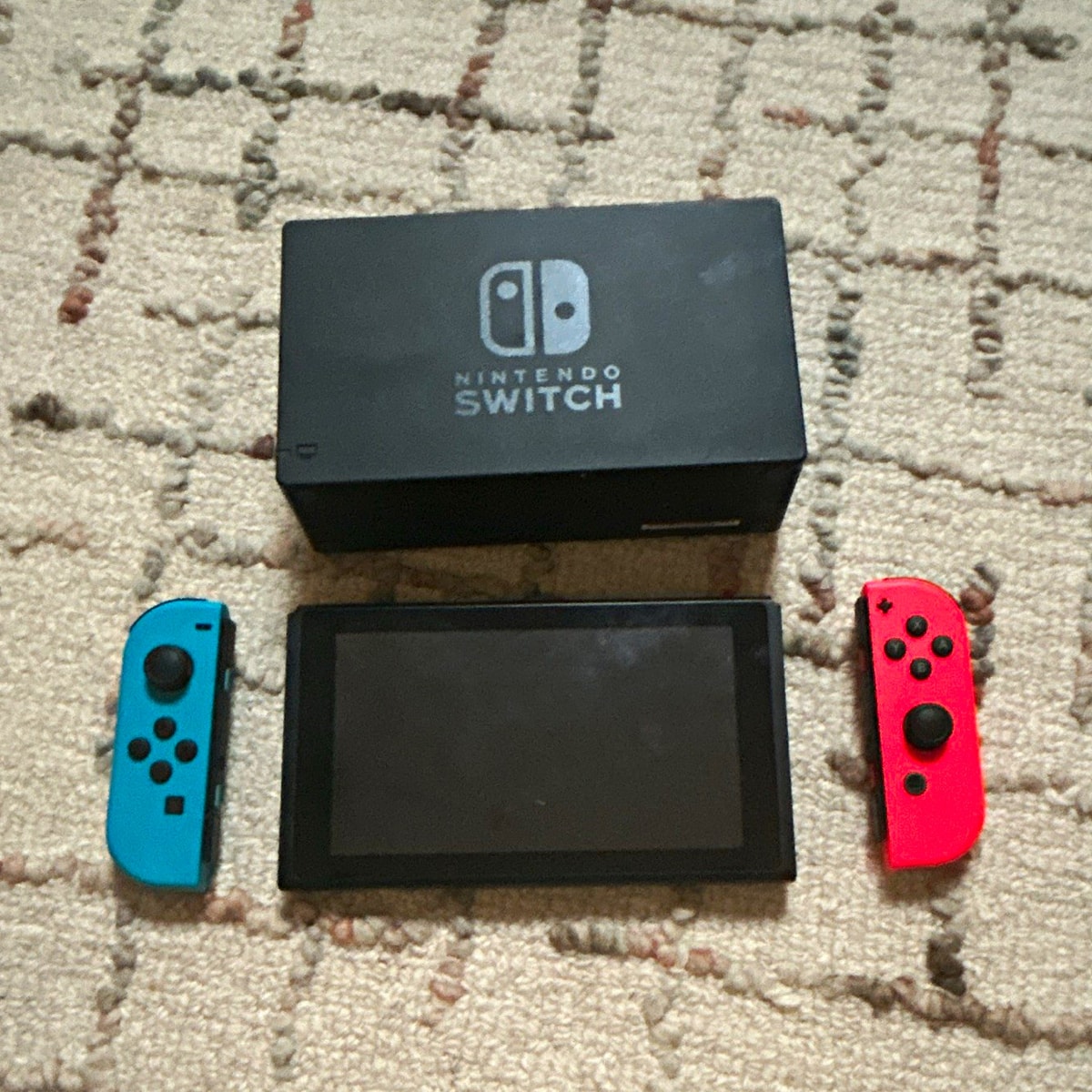 Nintendo Switch Console with Dock, Both Joycons [£150 Of Games]