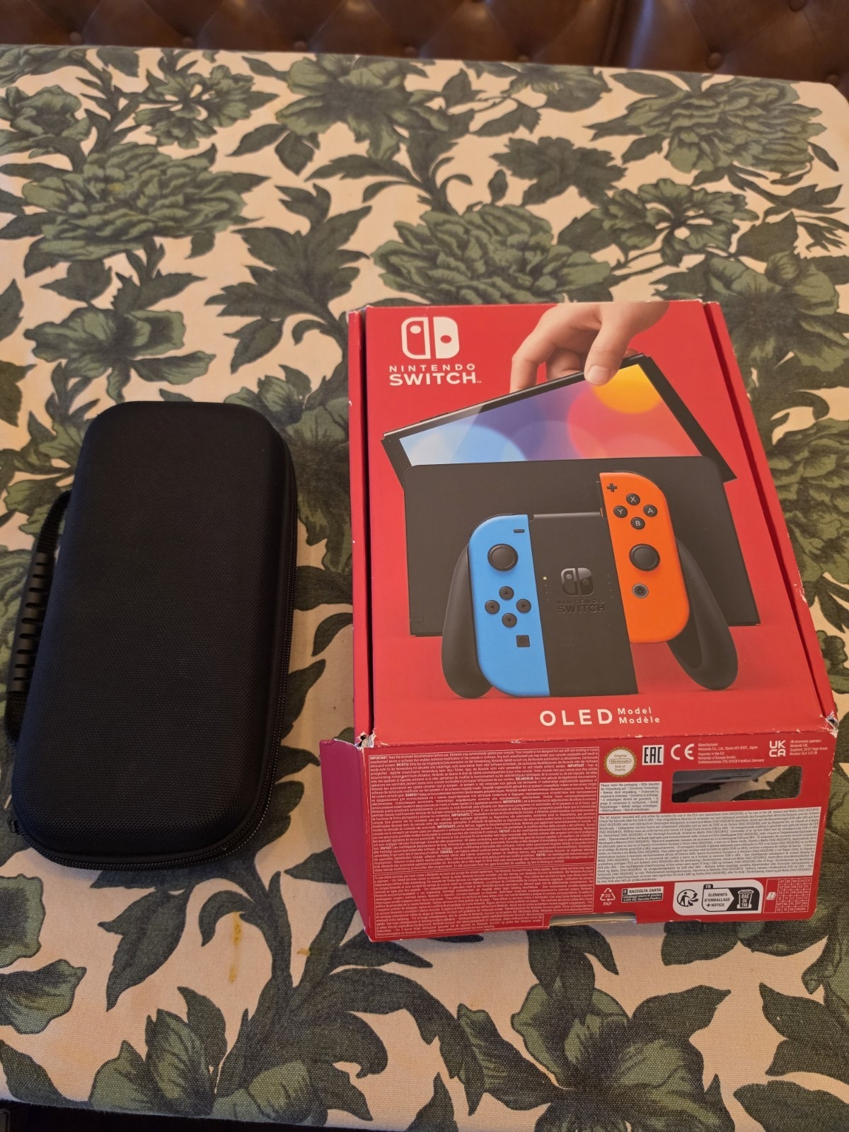 Nintendo Switch OLED Neon Blue/Neon Red with Carry Case