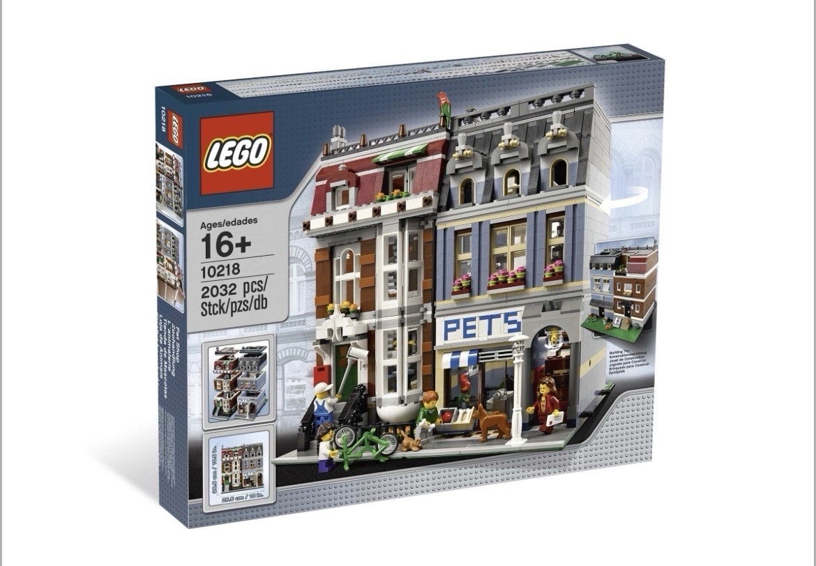 LEGO Creator Expert Pet Shop 10218 Modular Building Kit
